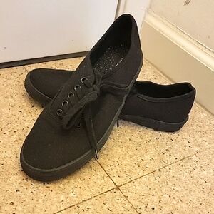 💕FREE WITH Bundle* AMERICAN EAGLE Classic Black Canvas Sneakers Size 7.5